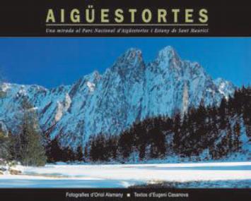 AIGUESTORTES -SIMBOL- | 9788493198411 | CASANOVA, EUGENI | Galatea Llibres | Llibreria online de Reus, Tarragona | Comprar llibres en català i castellà online