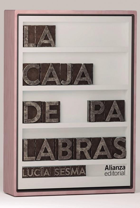 LA CAJA DE PALABRAS | 9788411487900 | SESMA PRIETO, LUCÍA | Galatea Llibres | Llibreria online de Reus, Tarragona | Comprar llibres en català i castellà online