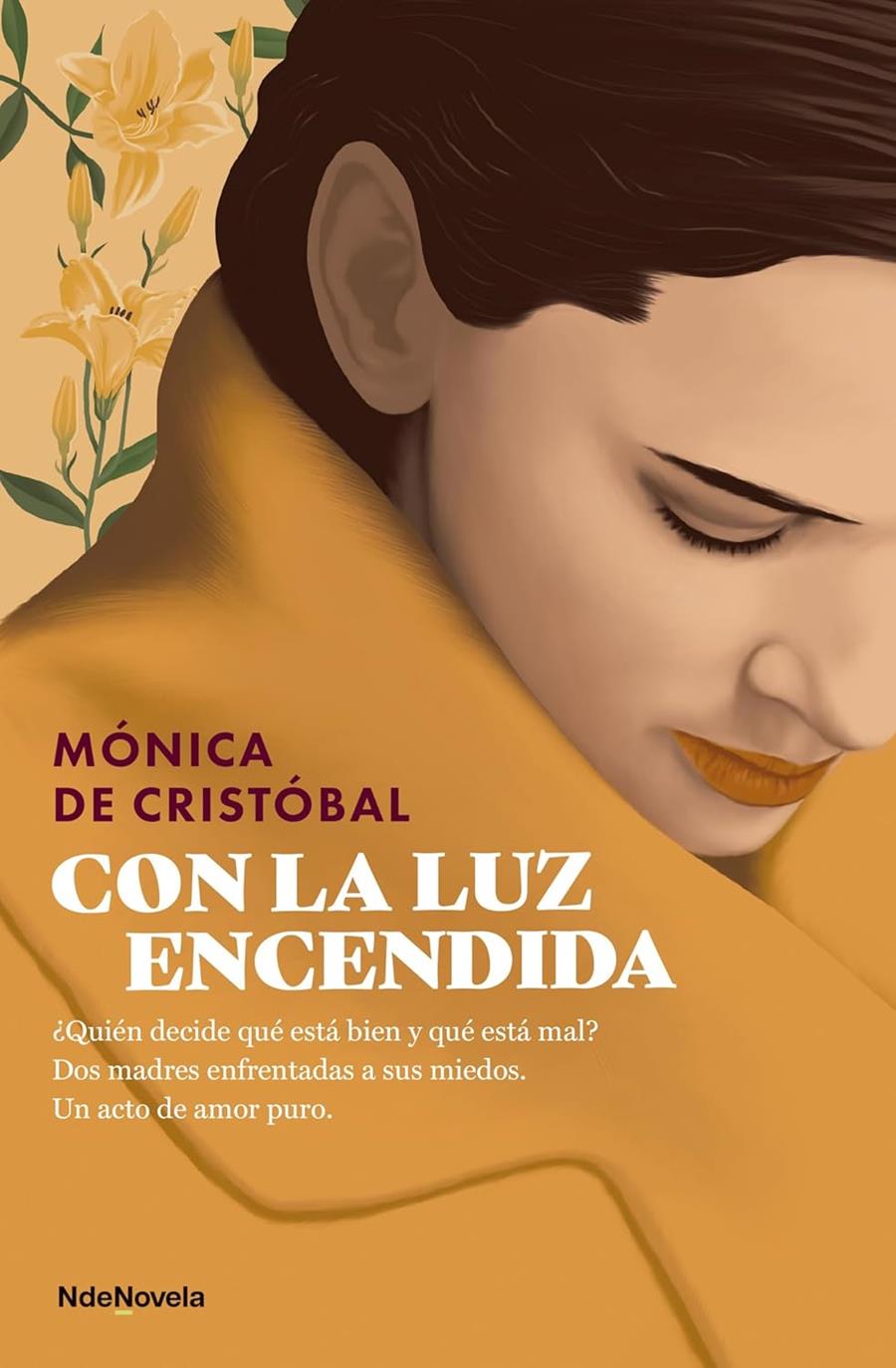 CON LA LUZ ENCENDIDA | 9788410140141 | CRISTÓBAL, MÓNICA DE | Galatea Llibres | Llibreria online de Reus, Tarragona | Comprar llibres en català i castellà online